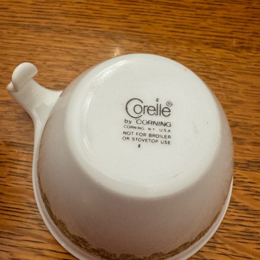 corelle spring blossom vintage cups with unusual handles - Picture 2 of 3